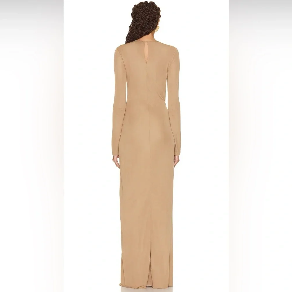 ๐ฏAuthentic SAINT LAURENT Natural Beige Side Knot Gown, Seen on TV on EMMA ROBERT - Picture 3 of 17